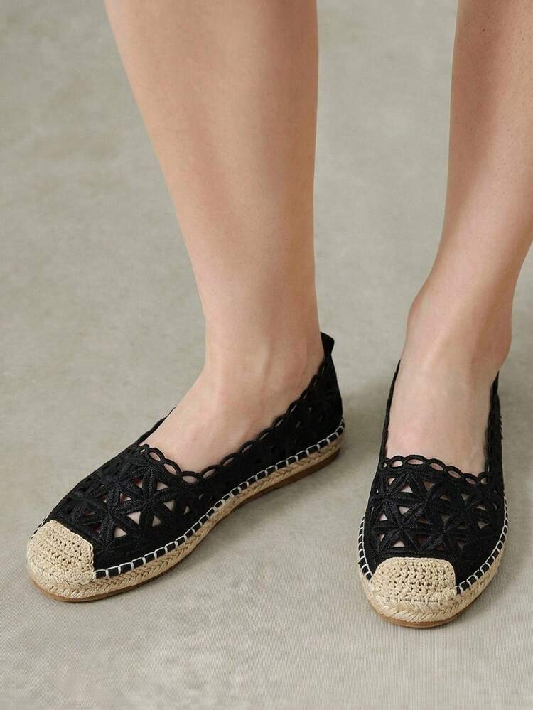 Styleloop Ladies Black Summer Handmade Embroidered Thread Floral Hollow Hemp Rope Espadrilles Flats, Bohemian Style, Casual Vacation, Comfortable Commuter Fall Shoes - Black - View 4