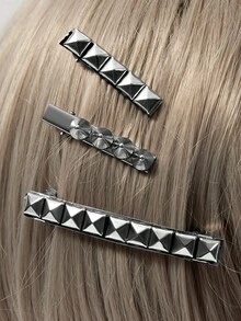 ROMWE Kawaii 4pcs Random Punk Style Rivet Hair Clips, Y2K Geometric Pattern Hair Clips, Versatile Hair Accessories Set - rivet silver - View 5