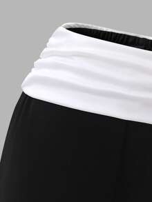 SHEIN 女童基本款黑色高腰喇叭褲，適合春秋冬季日常穿著，兒童喇叭褲，女童喇叭褲 - 黑與白 - 查看 3