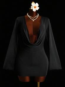 SHEIN Swim 1件女款白色網紗透視性感深垂領連身衣，長袖寬鬆沙灘罩衫，時尚休閒春/夏度假旅行約會派對必備，適合沙灘拍照、街頭出遊 - 黑色 - 查看 3