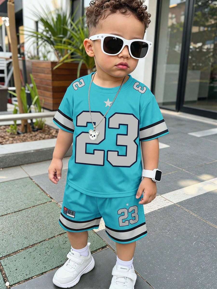 SHEIN 男嬰休閒極簡數字印花T恤短褲套裝,適合夏季 - 彩色 - 查看 1