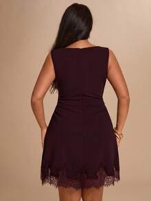 SHEIN BAE CURVE 大尺碼女款黑色蕾絲拼接無袖洋裝 - 酒紅色 - 查看 3