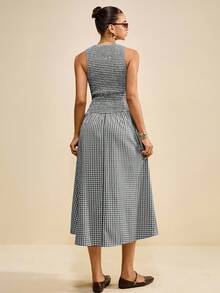 SHEIN Unity 女款格紋布料夏季休閒抓皺長版無袖洋裝，可單穿或疊穿，多場景適用，復古學院風、富家女風、Y2K、辦公職場正式場合、優雅都市通勤、日常休閒、浪漫 90s Old Money 風，派對洋裝時尚穿搭，度假基礎百搭簡約，婚禮賓客、伴娘、主賓、出遊社交約會、聚會、演唱會舞台表演、畢業典禮、早午餐、茶會、機場穿搭 - 黑與白 - 查看 2