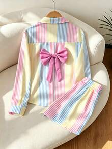 SHEIN 2件組 青少年女孩春/秋休閒波羅領條紋拼接後背蝴蝶結裝飾長袖上衣與條紋拼接短褲，度假套裝 - 彩色 - 查看 1
