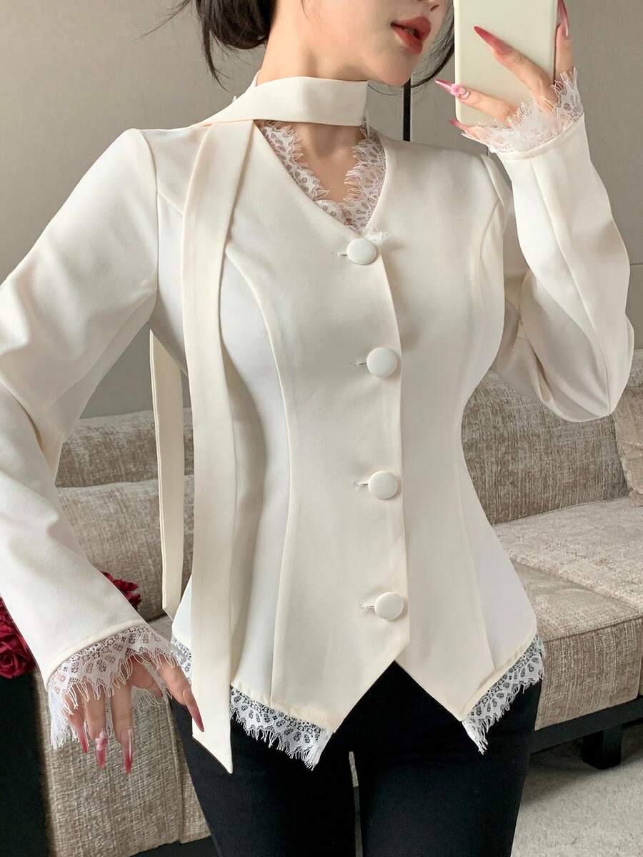 Modelyn Jaket Wanita Elegan, Modis, Ringan, Mewah, dengan Patchwork Renda, Potongan Slim Fit, Cocok untuk Perjalanan dan Acara Kantor, Koleksi Terbaru Musim Gugur