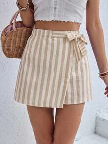 SHEIN Frenchy 女款休閒條紋短褲，夏季穿搭，街頭風，適合日常通勤、約會、派對、秋冬/夏季、婚禮、海灘、畢業、優雅、休閒、外出、Y2K、音樂節穿搭、度假穿搭、返校穿搭 - 彩色 - 查看 4