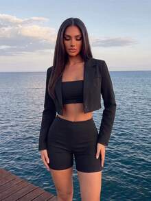Sirith Blazer Tipis Pendek Wanita Warna Polos dengan Kerah Berkerah dan Satu Kancing - Hitam - View 3