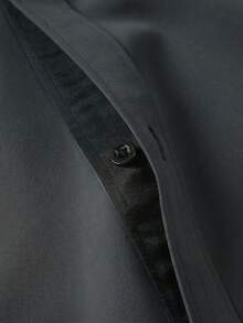 Manfinity Mode CS-D18 Men's Solid Color Short Sleeve Formal Shirt, Minimalist And Fashionable, Suitable For Summer Formal - Grey - View 5