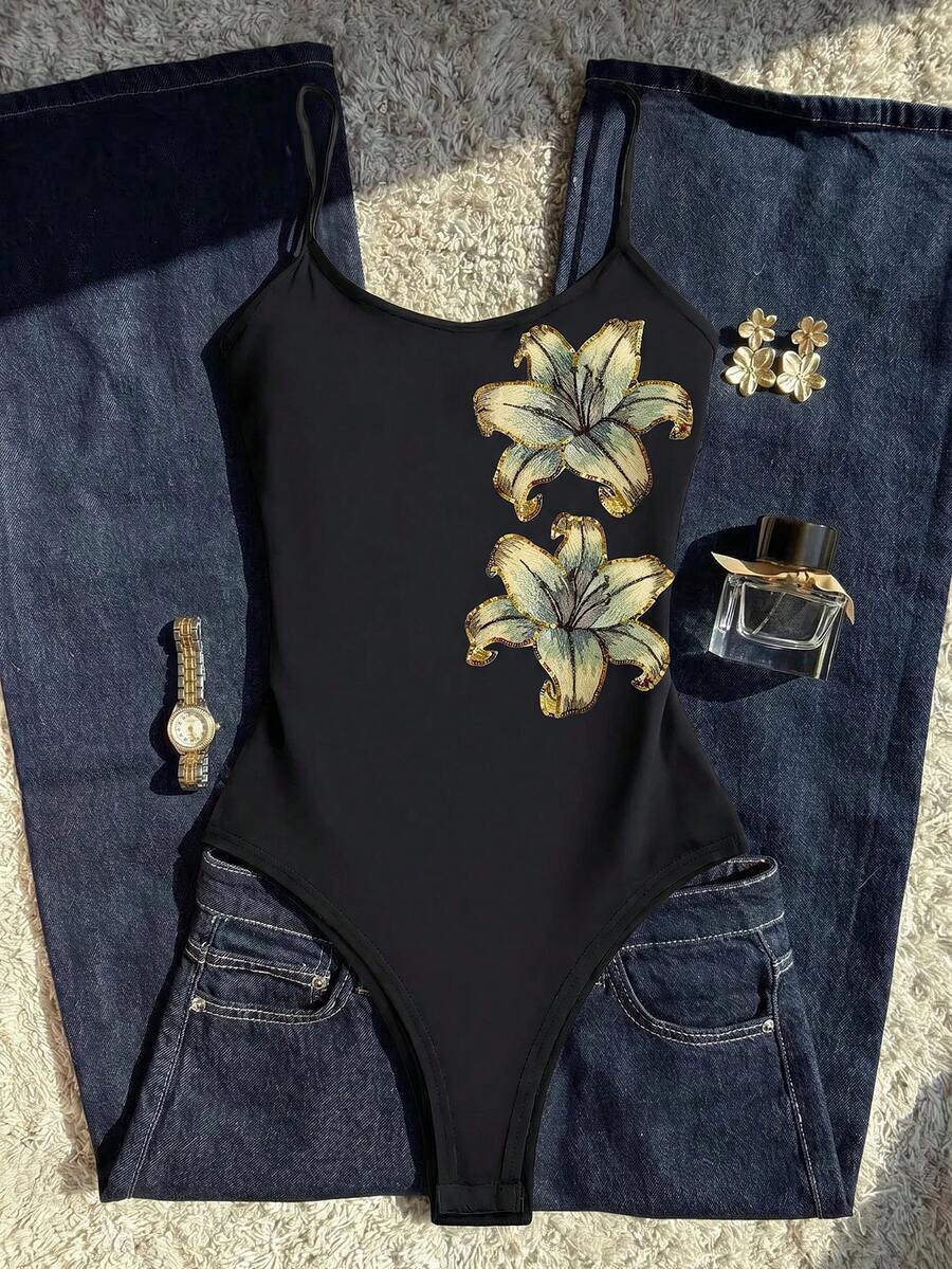 IslaSuriya Bodysuit Wanita Kasual Motif Bunga dengan Tali Bahu Tipis - MultiWarna - View 1