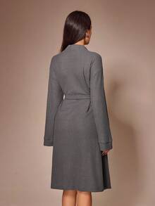 Lazeform Solid Color Minimalist Waffle Knit Long Sleeve Tie Waist Loose Pocket Women's Loungewear Robe - Grey - View 2