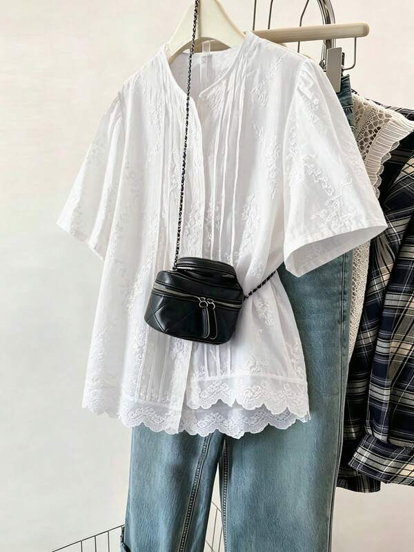 EMERY ROSE Plus Size Summer Casual Solid Color Floral Embroidered Shirt