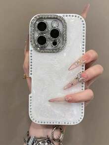 Luxury White Pearl Element Fashion Phone Case Laser Rhinestone Textured Compatible With IPhone 17 Pro Max/16 Pro Max/15/14/13 Pearl Bracelet Design Shock-Proof Protection Hard Frame Gift Anniversary Mom Gift - White - View 2