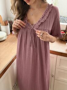 Snug Reverie 純色荷葉邊飾V領短袖寬鬆中長版女款居家休閒洋裝 - 粉色 - 查看 6
