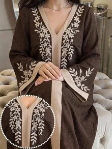 Al Najma Vestido Árabe Casual de Fiesta con Cuello en V y Patrón de Bordado Floral para Mujeres Talla Grande - Café integral - Ver 4