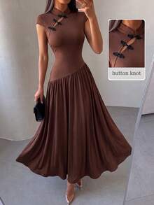 NOVVYNE Coffee Brown New Chinese Style Cheongsam Dress, Mandarin Collar Frog Button Knot Cap Sleeve Fitted Waist Pleated Flowy Maxi Dress - Brown - View 4
