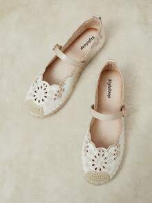 Styleloop Fashion Apricot Embroidery Hollow Building Color Hemp Rope Bottom Women's Flat Sole Shoes Comfortable And Breathable Commuting Suitable For Outdoor Va - Apricot - View 5