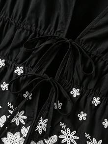 CosyJoli 大尺碼女款休閒波希米亞極簡浪漫刺繡拼接V領收腰A字版型長袖襯衫 秋季黑色生日秋季穿搭 - 黑色 - 查看 5