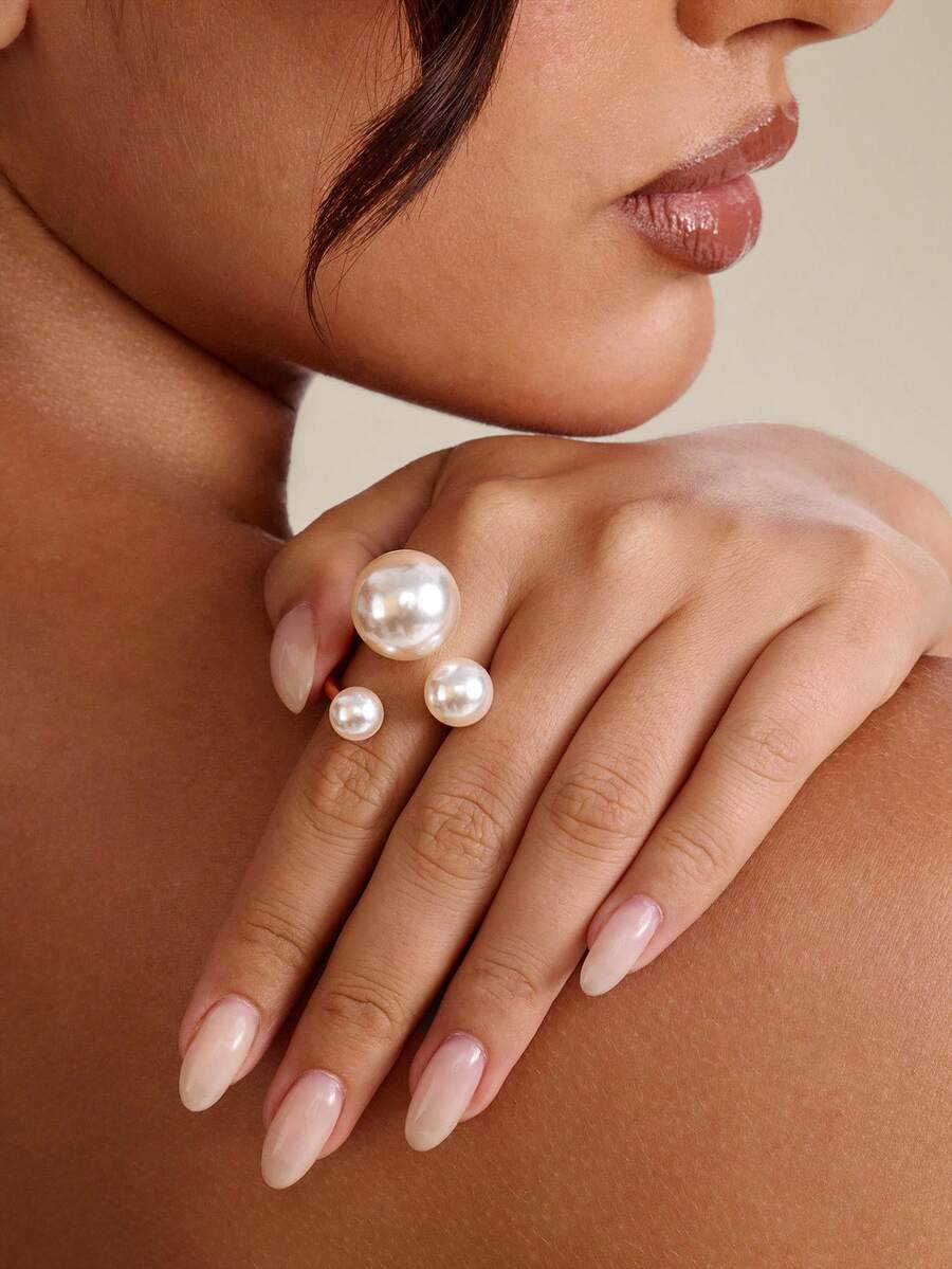 Altistry 1pc Fashionable Minimalist Pearl Ring, Suitable For Women's Daily Wear And Gift - White - View 1