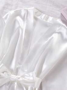 Girls White Soft Satin Long Sleeve Tie-Front Pajamas With Back Graphic Print, Loungewear Crew Neck Cotton Solid Bow Letter Fall Autumn/Winter Set - White - View 3