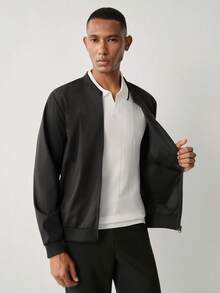 Manfinity CityGents Men Black Fabric Bomber Jacket With Long Regular Sleeves And Zipper Closure For Everyday Wear , Fall - Black - View 4