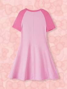 HELLO KITTY AND FRIENDS | SHEIN 女性休閒運動卡通和字母印花對比配色拉弦袖連衣裙，夏季 - 淺粉色 - 查看 2