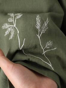 Rusticease 女款葉片刺繡圖案單排扣長袖上衣與長褲休閒日常套裝 秋季穿搭 綠色 冬季居家日常 鼠尾草綠 - 綠色 - 查看 7