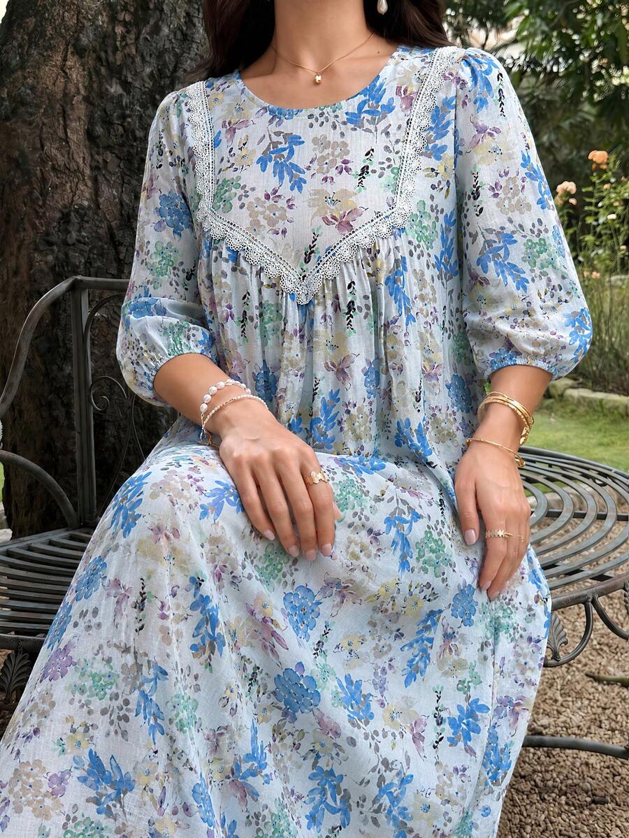 Al Najma 女款印花圓領蕾絲飾邊拼接A字洋裝 - 藍色 - 查看 1