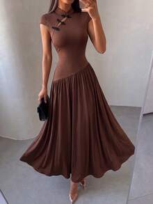 NOVVYNE Coffee Brown New Chinese Style Cheongsam Dress, Mandarin Collar Frog Button Knot Cap Sleeve Fitted Waist Pleated Flowy Maxi Dress - Brown - View 8