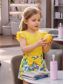 SHEIN Elladie kids 两件套：女童时尚黄色圆领荷叶袖上衣 + 柠檬印花3D蝴蝶结短裤，时尚休闲套装，适合日常、海滩、度假、夏季穿着 - 黃色 - 查看 3