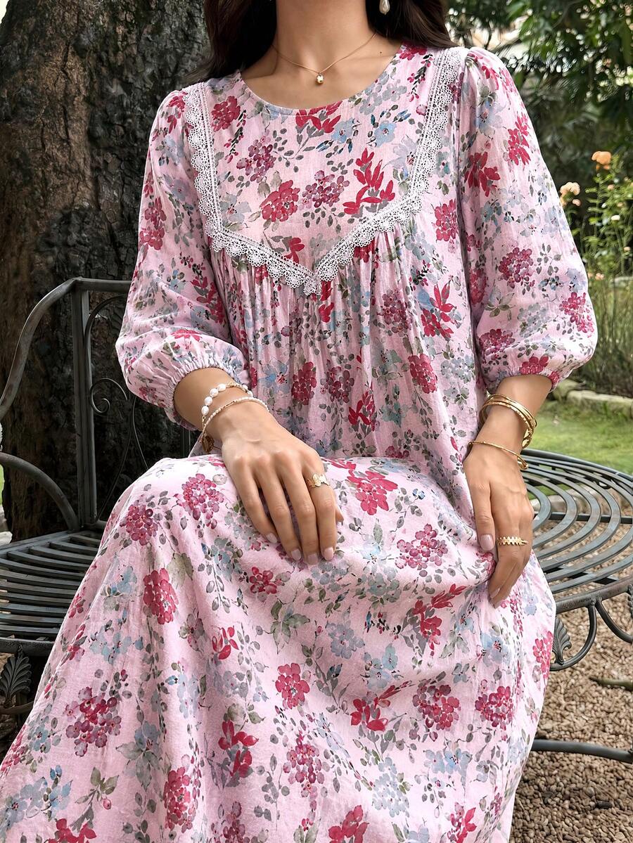 Al Najma 女款印花圓領蕾絲飾邊拼接喇叭裙 - 粉色 - 查看 1