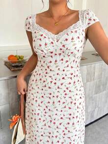 Firerie Plus Size Summer Casual Ditsy Floral Contrast Lace Heart Neck Dress - Apricot - View 5