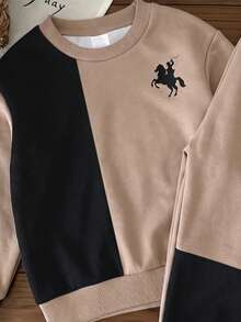 Young Boy Long Sleeve Crew Neck Sweatshirt, Classic Color Block Patchwork Pattern Print, Exquisite Knight Riding Horse Logo Print - Multicolor - View 4