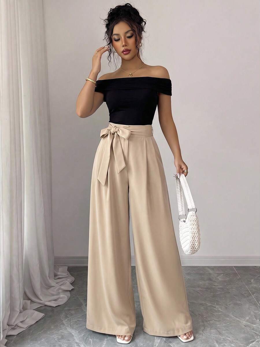 SHEIN Raffinéa 女士休闲优雅黑色露肩无袖露背修身上衣+卡其色宽松长裤,附赠腰带,适合日常穿着/商务场合/通勤/休闲度假/晚餐/情人节等场合。 - 黑色 - 查看 1