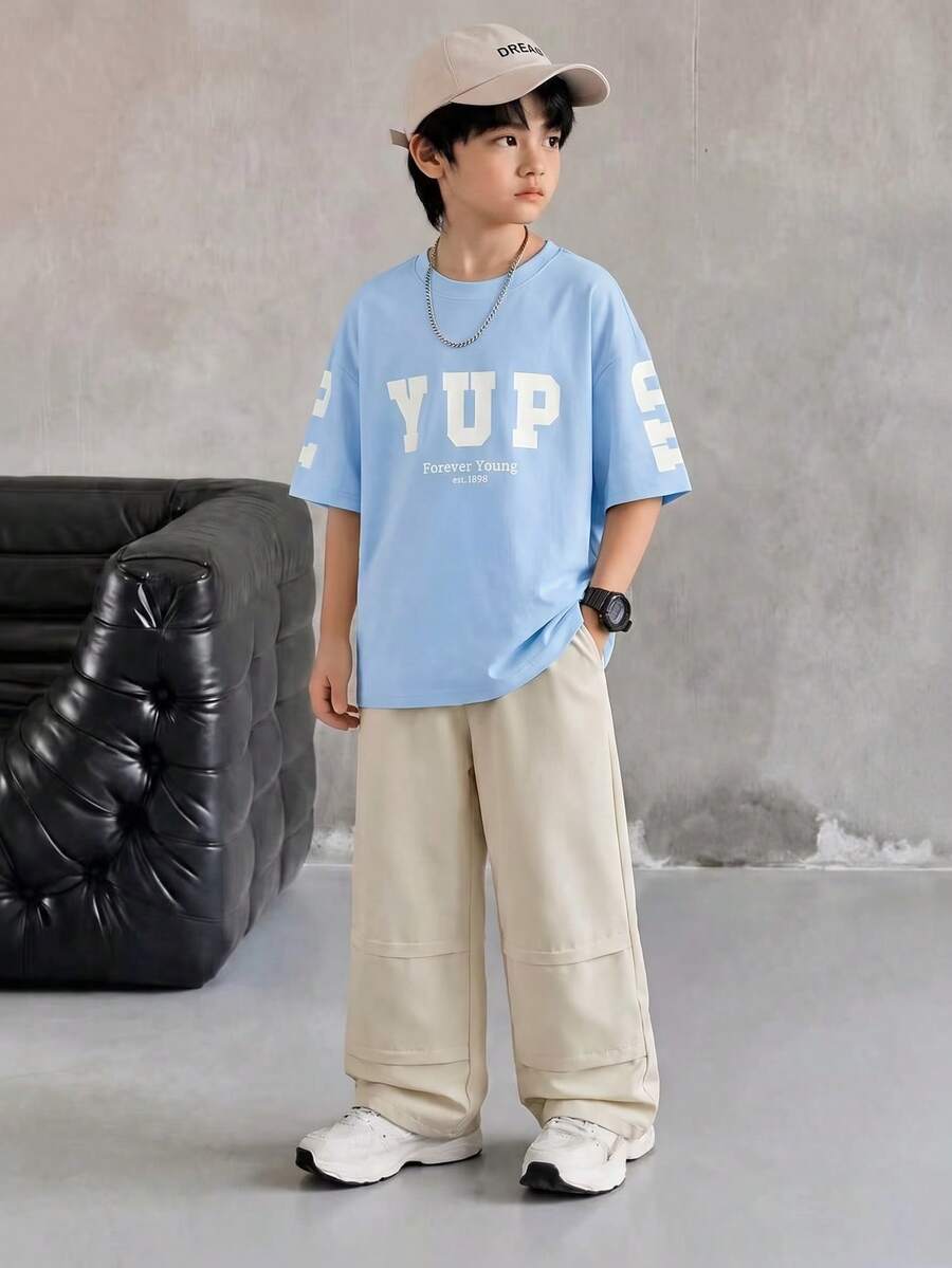 SHEIN Casuvi Kids 青少年男孩字母印花短袖T恤與長褲休閒兩件套 - 藍色 - 查看 1