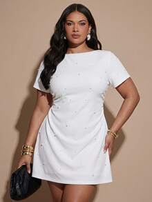SHEIN BAE CURVE 大尺碼白色A字版型短袖休閒/派對迷你洋裝 - 白色 - 查看 6