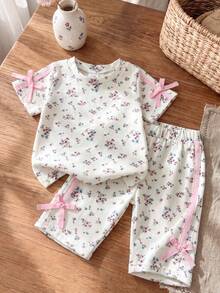 SHEIN Vintaside Kids 新生女嬰粉黑時尚套裝 短袖上衣配3D蝴蝶結 可愛套裝 適合0-9個月嬰兒 - 米色 - 查看 3