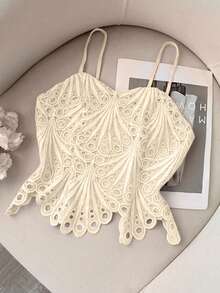 Lacomfia 女款鏤空蕾絲刺繡甜美優雅百搭修身夏季無肩帶大尺碼細肩帶背心 - 杏色 - 查看 1