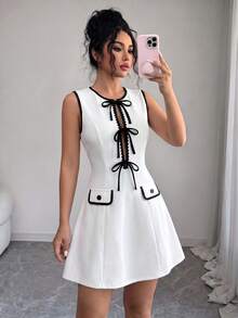 Selianne Abito elegante da donna senza maniche con decorazione a fiocco e bordo a boccioli floreali - Bianco e nero - Visualizzare 1