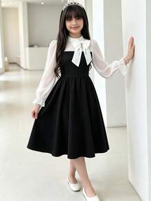 SHEIN 少女時尚立領蝴蝶結復古喇叭袖長袖洋裝，整體輕甜復古風，適合日常出遊、約會、下午茶或輕便場合，溫柔且充滿女人味 - 黑與白 - 查看 5