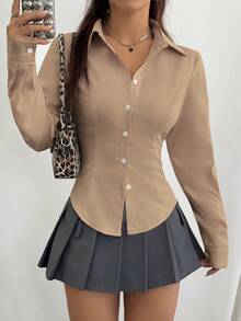 Sweetra 女款素色長袖單排扣休閒通勤襯衫 - 卡其色 - 查看 7