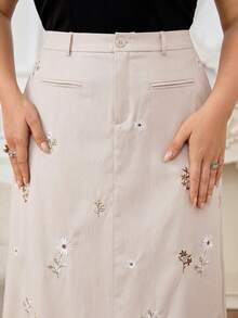 Modelyn 大尺碼時尚度假刺繡鈕扣長裙街頭風 - 彩色 - 查看 3