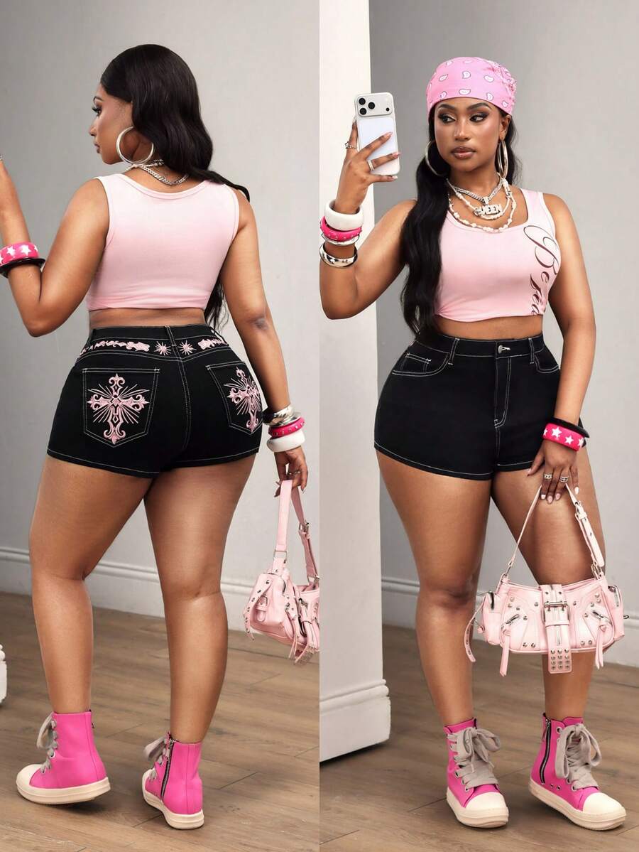 SHEIN Unity Cowgirl Plus Size Women's Black Elastic Embroidered Fitted Sexy Denim Shorts - Black - View 1