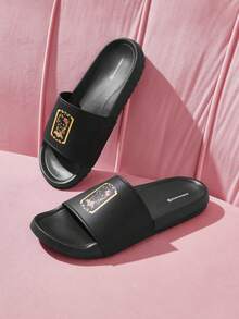 HELLO KITTY AND FRIENDS | SHEIN Black Printed Slippers, Lightweight Soft Bottom Slippers, Versatile Beach Slippers In Summer - Yahei - View 5