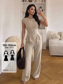 SHEIN PETITE 女款純色百褶荷葉邊圓領上衣與長褲通勤兩件套 - 卡其色 - 查看 4