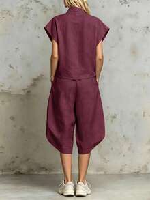 SHEIN Holidaya 新款淺色水洗亞麻POLO衫落肩3/4燈籠褲兩件套休閒度假風，適合度假、日常通勤與旅行 - 酒紅色 - 查看 2