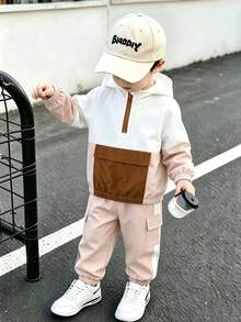 SHEIN Conjunto de 2 piezas de chaqueta con capucha y pantalones cargo con bloques de color y patchwork para niño - Multicolor - Ver 1