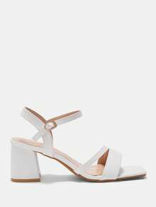 CUCCOO CURVES Plus Size Women's Wide Width Comfortable Casual Sandals, Suitable For Going Out, Vacation And Daily Wear, Summer For Christmas Wide Fit - pure white - View 2