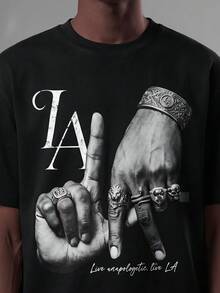 Salvezio 洛杉磯 LA Letter Gesture Logo 男款黑色標準尺寸落肩寬鬆短袖 T-shirt - 黑色 - 查看 2