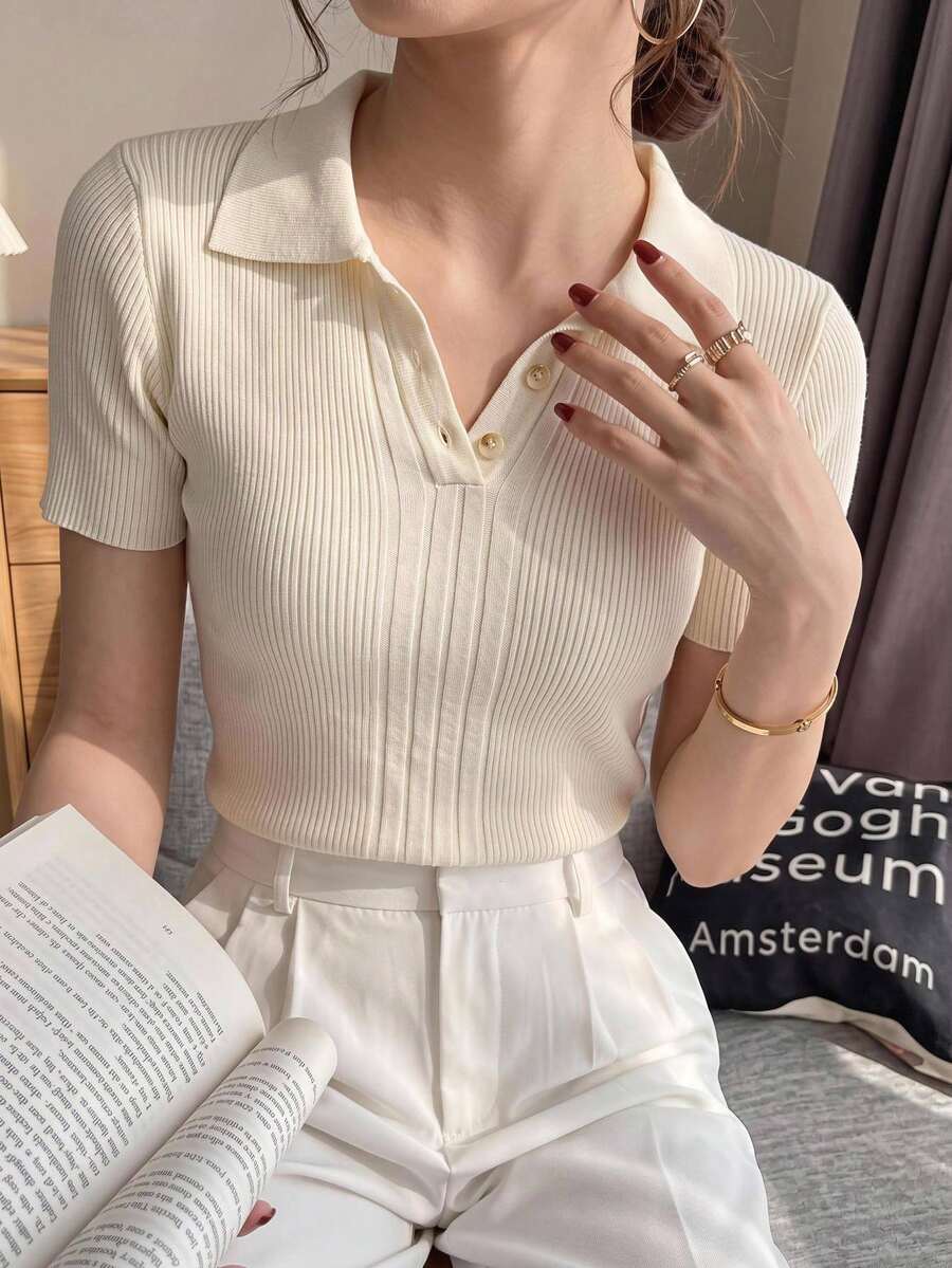 BizChic 女款秋季優雅翻領半開襟短袖針織上衣，都市通勤商務休閒女裝，基礎上衣，外出上衣