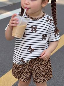 SHEIN 1套女嬰條紋蝴蝶結印花上衣與豹紋短褲，短袖休閒套裝，夏季日常穿著 - 彩色 - 查看 1